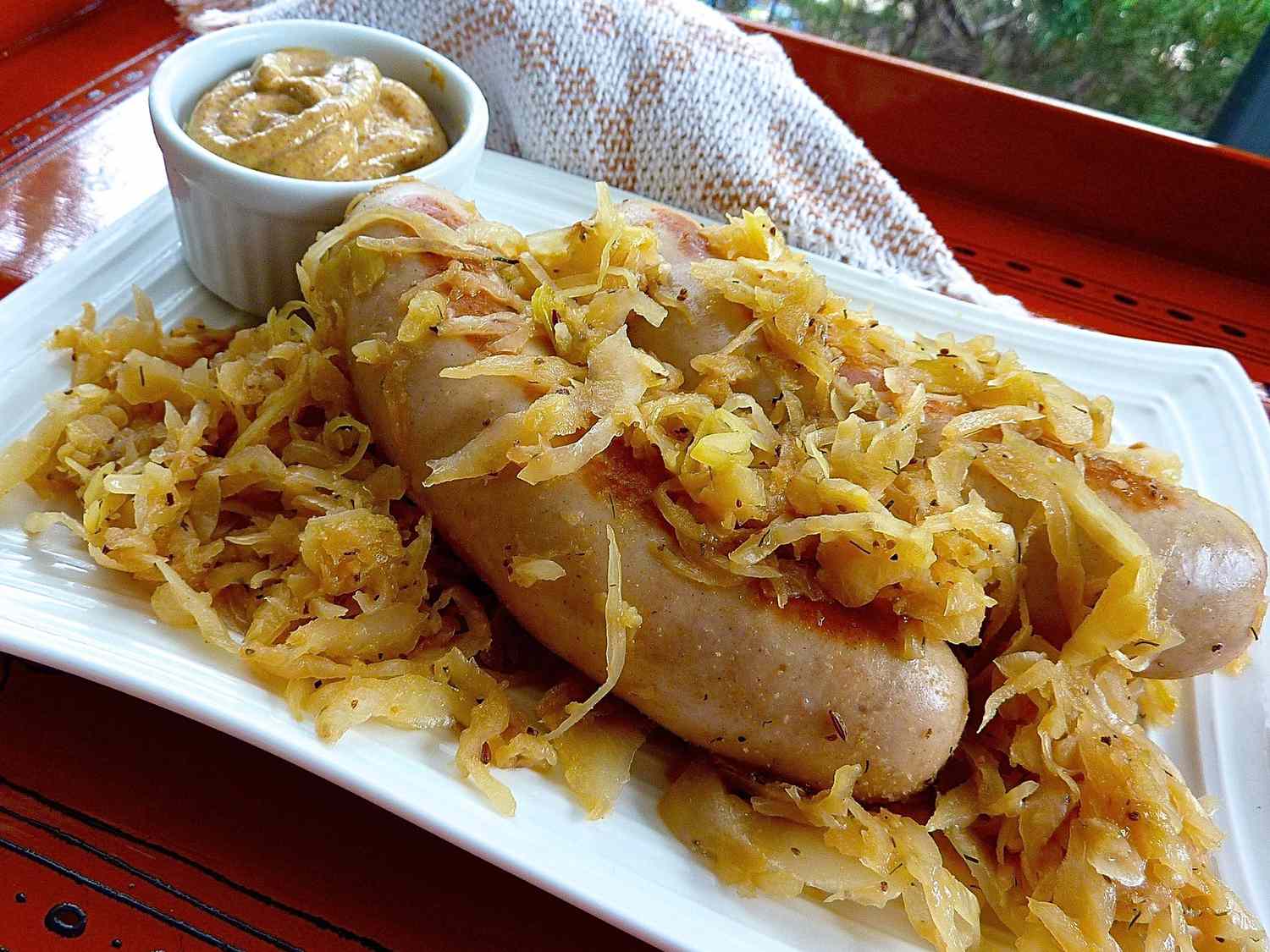 Bratwurst with Sauerkraut